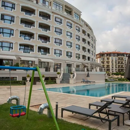 Sonia 圣君士坦丁和海伦那